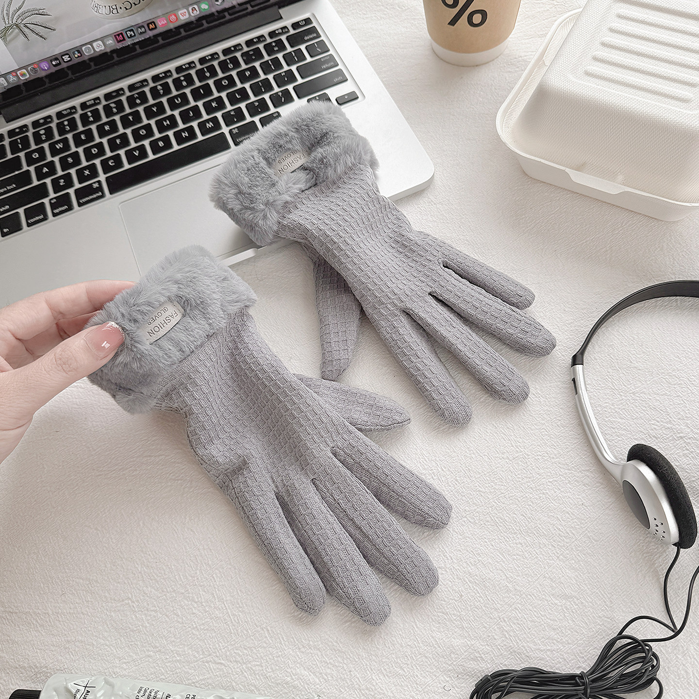 手套女款秋冬天防寒加绒加厚