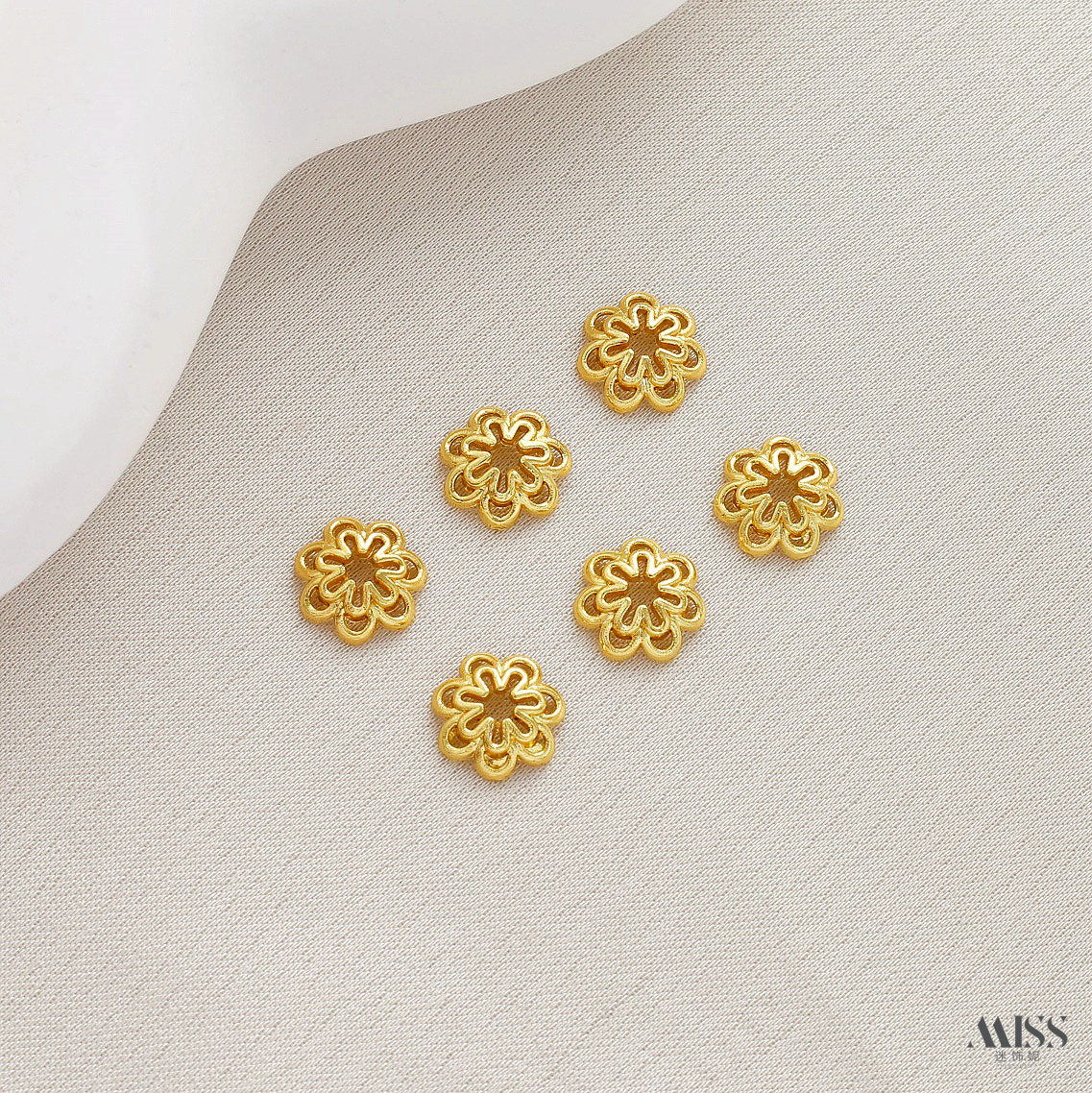 祢饰妮铜镀金强保色花托