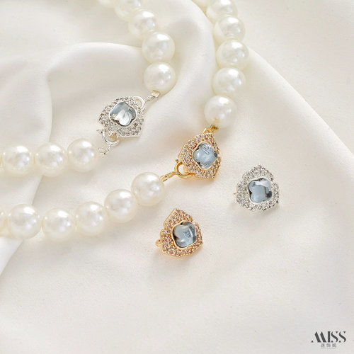 祢饰妮压襟扣保色持久镶海蓝宝