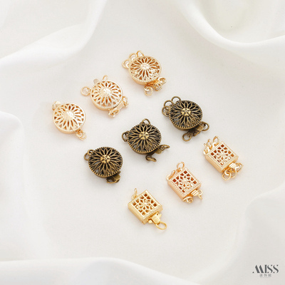 14k包金保色方形镂空插扣手链