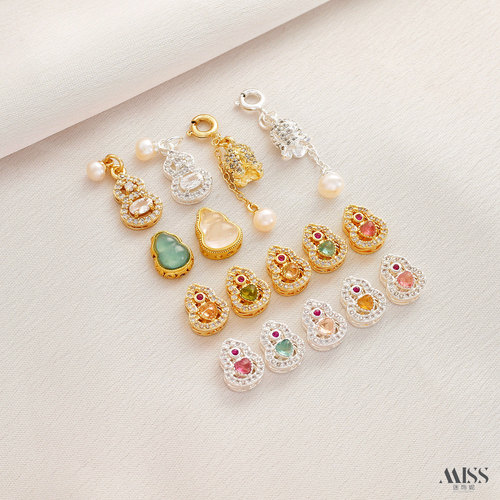 祢饰妮铜材镀真金保色隔珠吊坠