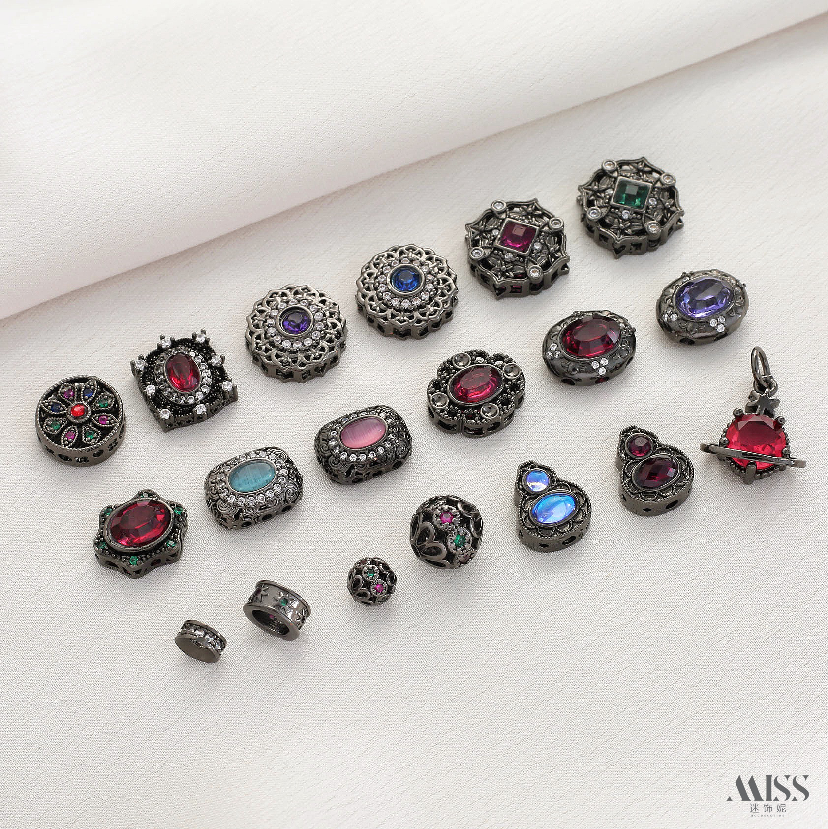 祢饰妮铜材强保色隔珠隔圈吊坠