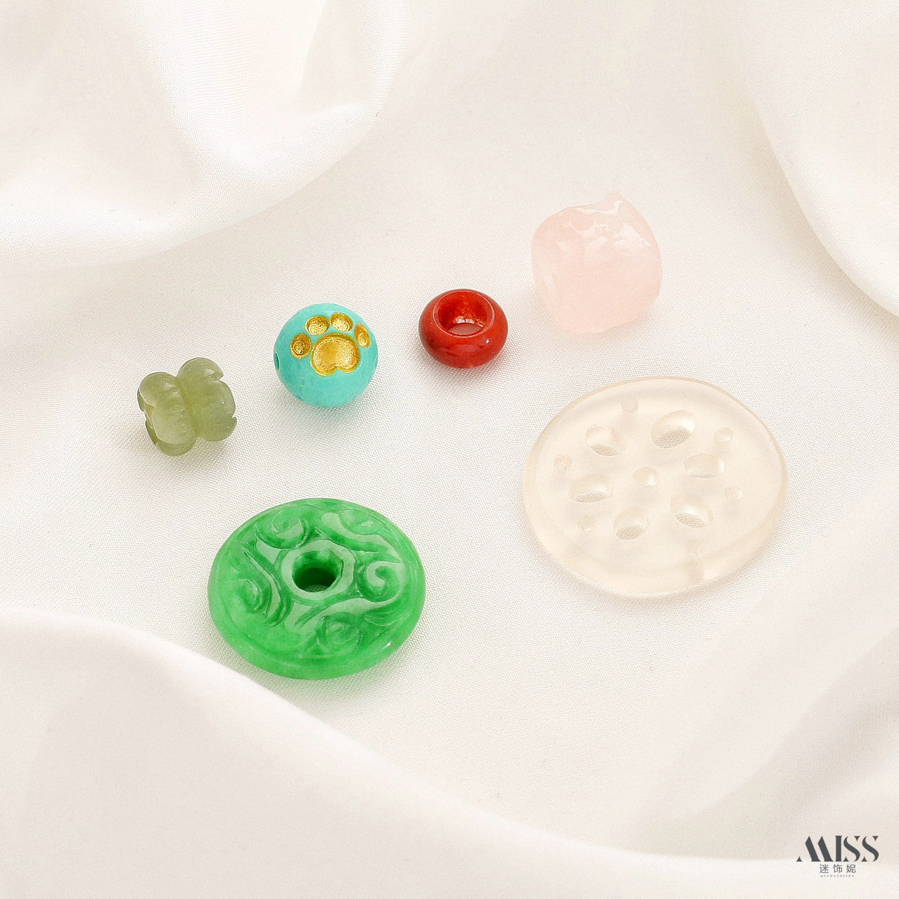 天然玛瑙藕片菱镁矿猫爪球红翡翠跑环干青龙纹平安扣diy串饰配件