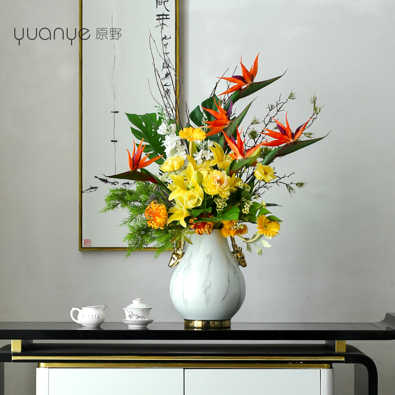 高档轻奢客厅装饰插花餐桌花