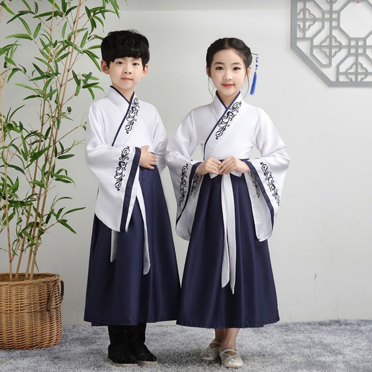 国庆儿童幼儿园男童秋季汉服表演服小学生中国风女童大合唱演出服