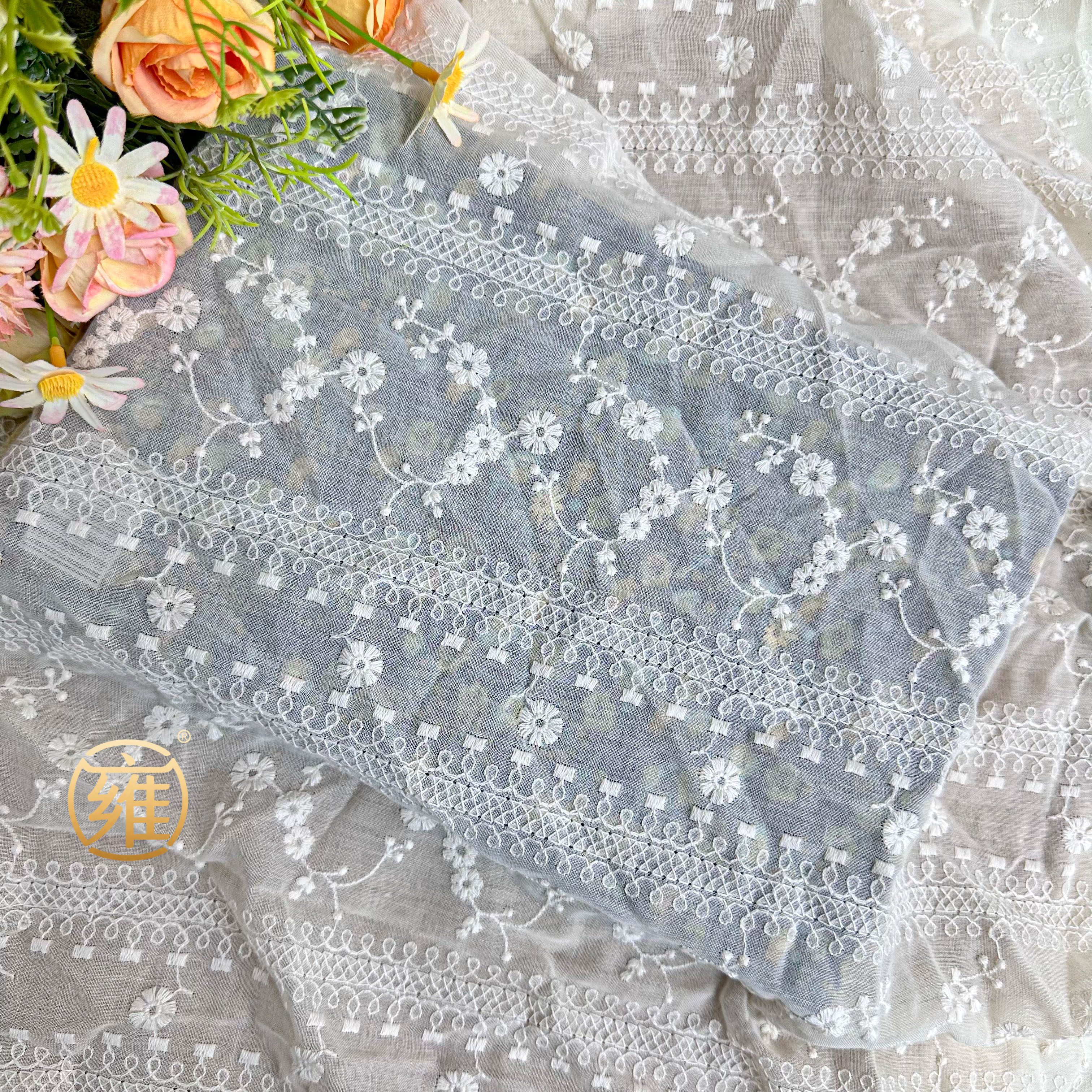 米色法式小碎花绣花布料镂空蕾丝刺绣网纱连衣裙婚纱花边辅料