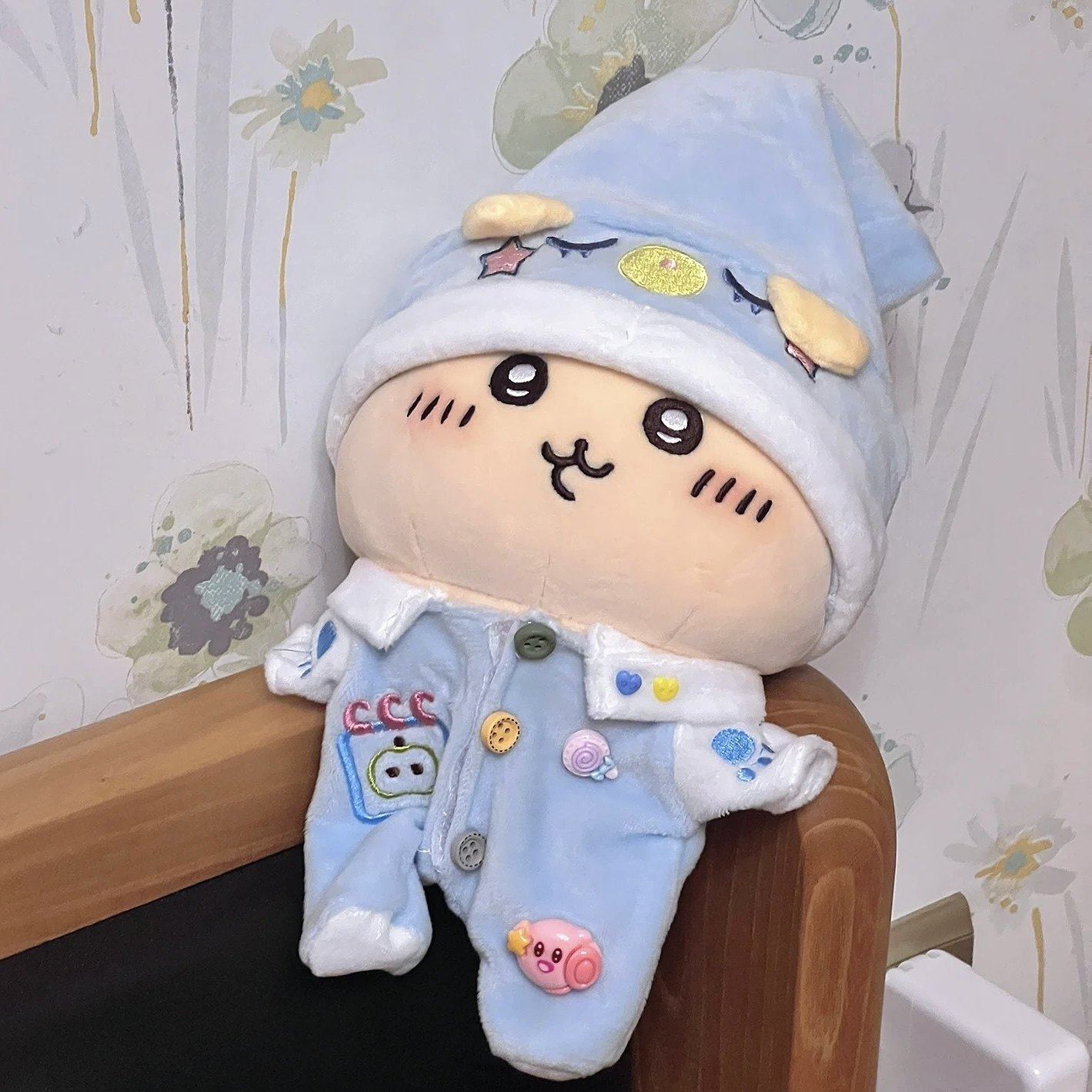 日本吉伊可爱乌萨奇蓝色睡衣可爱公仔吉伊自嘲熊玩偶小八情侣礼物,模玩/动漫/周边/娃圈三坑/桌游,动漫挂件/文具,淘宝优惠券,粉丝福利购,淘宝优惠卷