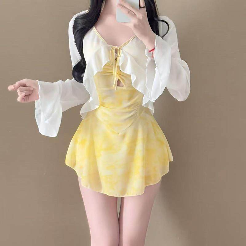 泳衣女款2026新款高级感连身裙式平角露背挂颈小胸聚拢少女0120r,运动/瑜伽/健身/球迷用品,连体泳衣,淘宝优惠券,粉丝福利购,淘宝优惠卷