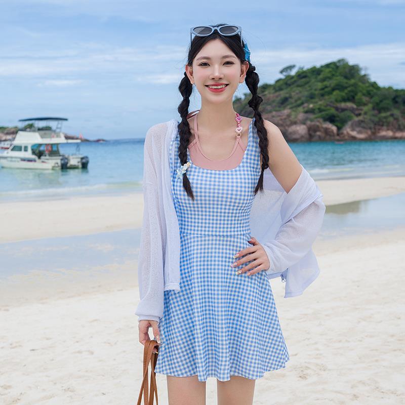 泳衣女连体裙式显瘦微胖女孩遮肉大码胖mm200斤两件套泳装0930z