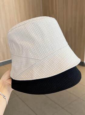 日系渔夫帽女春季百搭显脸小格纹水桶帽子休闲遮脸短帽沿盆0704r