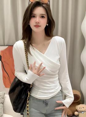 2026春季新款V领交叉时尚减龄洋气长袖T恤女装小个子收腰显0111r