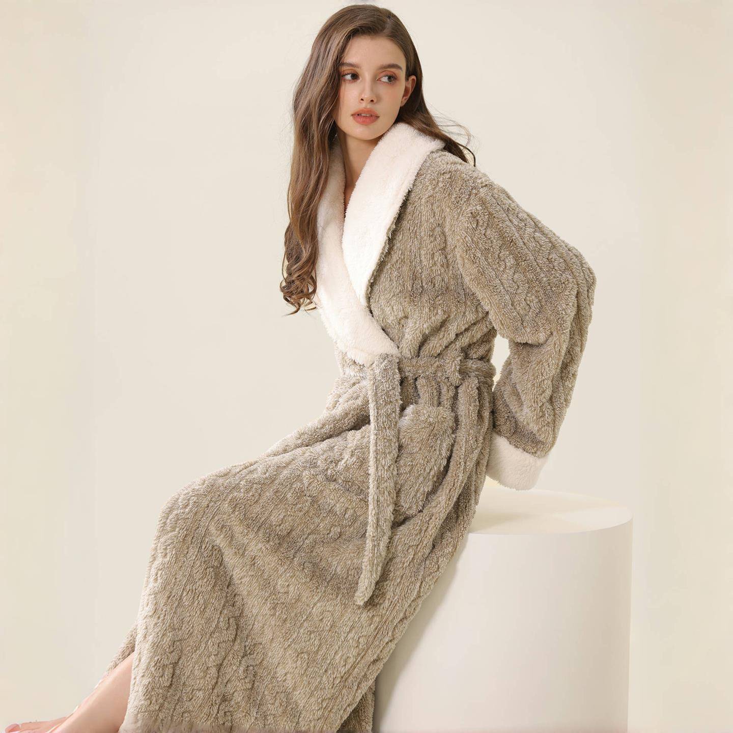 秋冬睡袍女秋冬季加长款2025新款保暖长袍加厚加绒珊瑚绒睡1009c