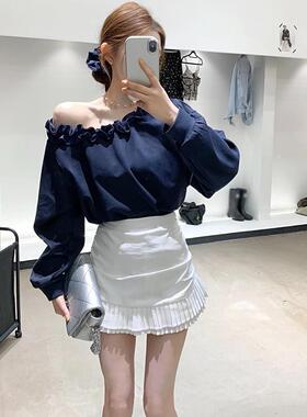 2026春季新款韩版斜领露肩时尚长袖T恤女纯欲风木耳边设计感0111r