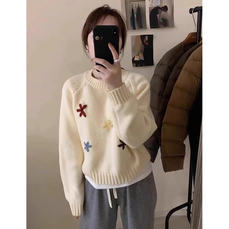 甜美花朵刺绣套头毛衣2025新款时尚减龄加厚针织打底衫上衣1209k