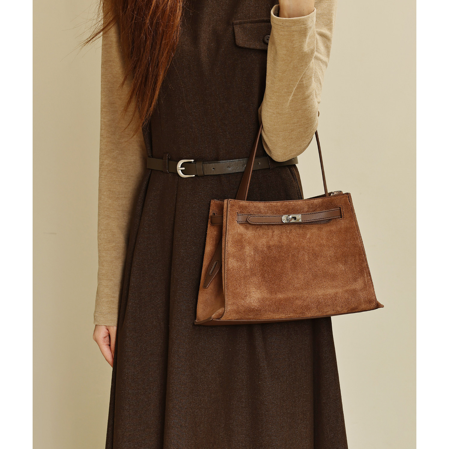 ARJOMORY原创设计复古高级感麂皮绒手提包女2025新款休闲斜挎包包,箱包皮具/热销女包/男包,通用款女包,淘宝优惠券,粉丝福利购,淘宝优惠卷