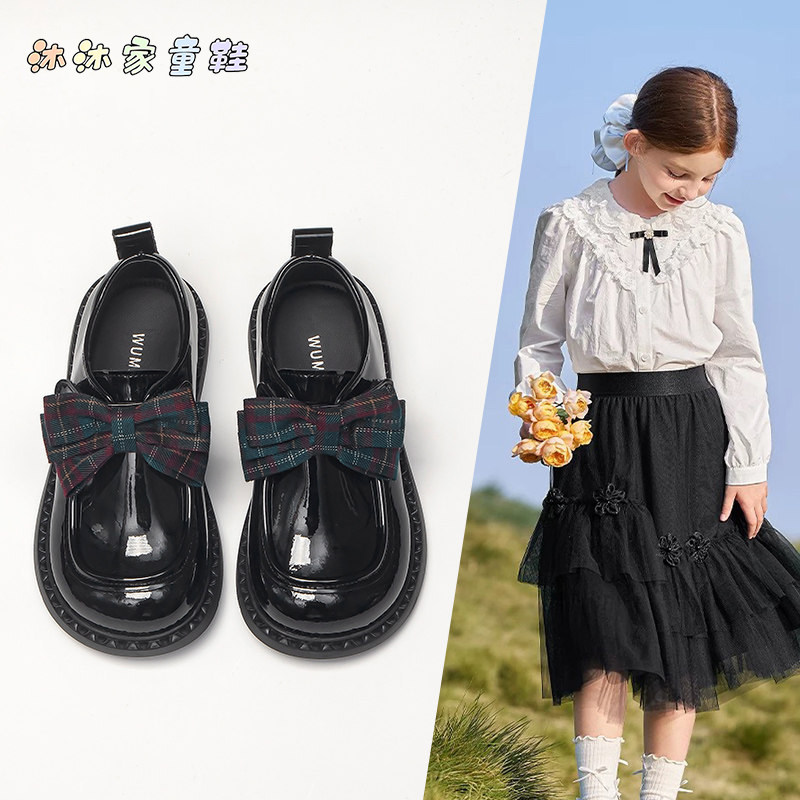 女童鞋子儿童皮鞋2026春季新款女孩亮面皮蝴蝶结黑色时尚单鞋软底