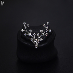 驳领装 穿越山海小鹿胸针高档精致胸花别针男女西装 饰徽章扣针配饰