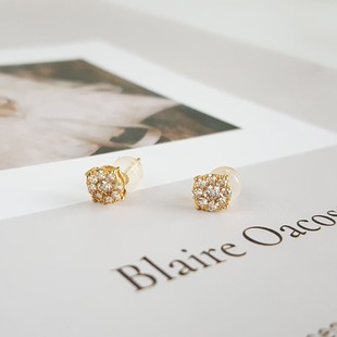 名古宝18k白金钻石耳钉真钻时尚 送女友送老婆一物一证书 经典