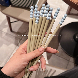 回馈款新年莫兰迪糖豆筷子侘寂风家用筷子防霉防潮合金筷子礼物