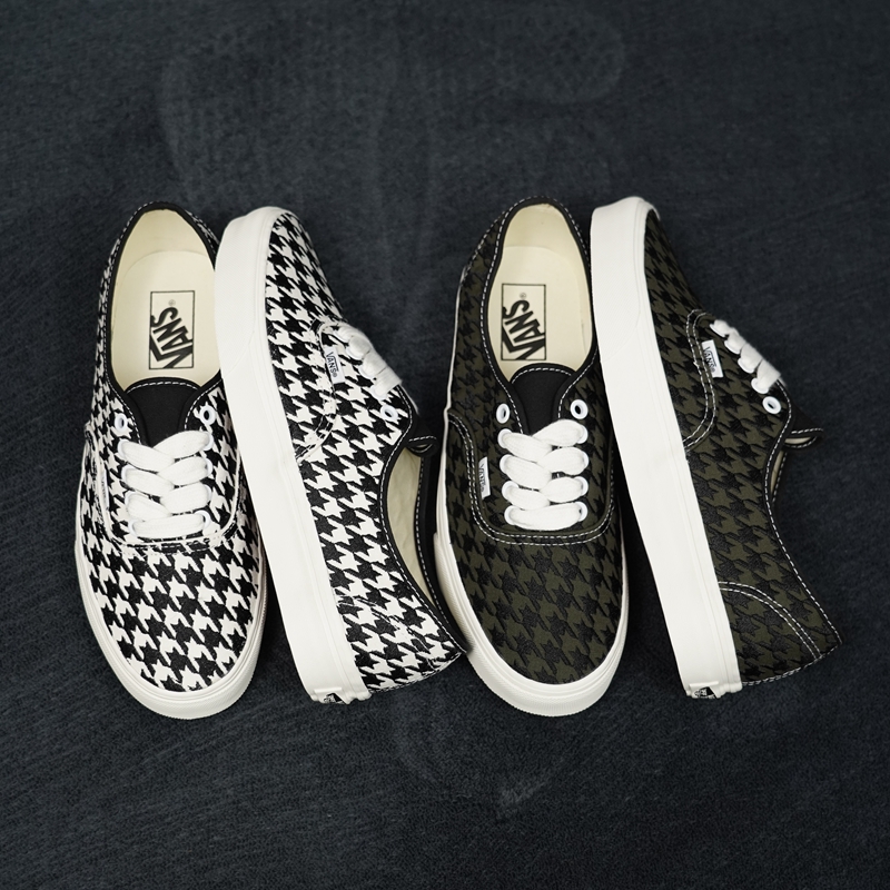 范斯千鸟格男鞋低帮刺绣板鞋