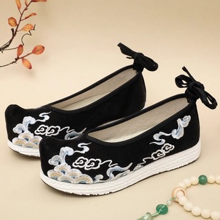 男士汉服鞋中国风增高绣花鞋男款弓鞋中式婚鞋明制男生古装鞋子