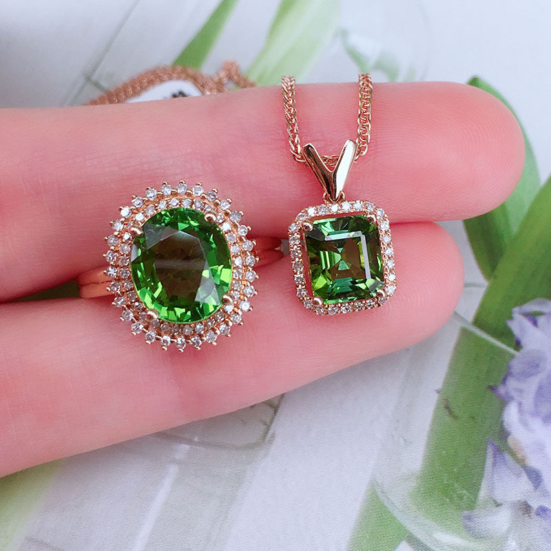 Baoyu Brazil natural Green Tourmaline Ring Tender green square Pendant colour gemstone goddess giftin the Jewelry/Diamond/Jade/Gold , Colored stones/Precious stones , Choker  category - from Buy2taobao.com to provide professional Taobao agent buy service