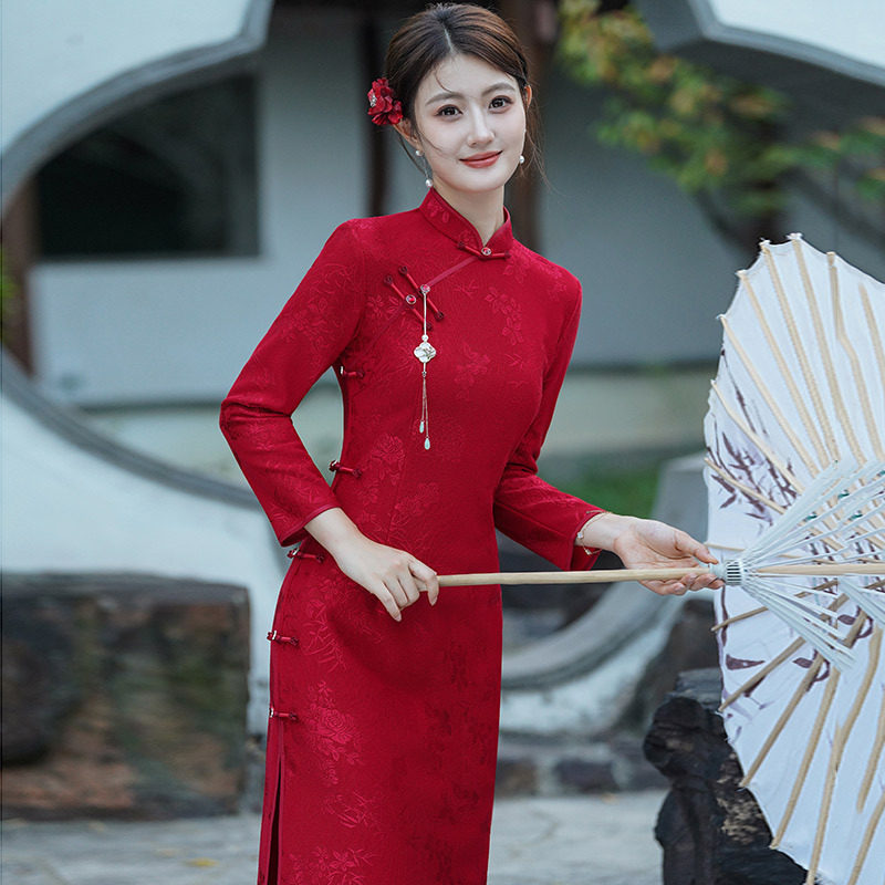 时尚华韵时尚红色旗袍敬酒服新娘秋冬长袖新中式加厚保暖订婚礼服