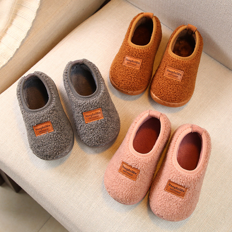 轻便儿童棉鞋搭档兔简约秋冬季