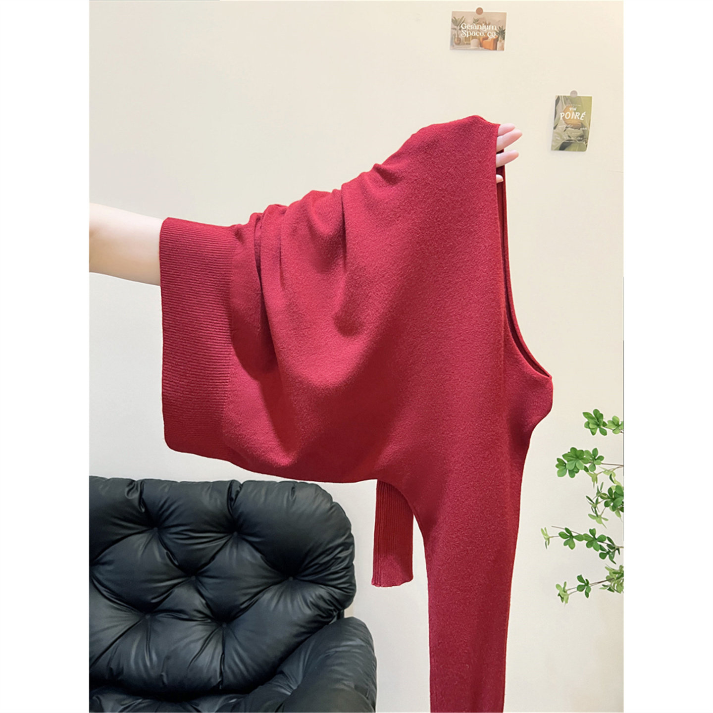 秋冬圣诞节新年红色毛衣女一字肩高级感超好看斜肩长袖针织衫上衣,女装/女士精品,毛针织衫,淘宝优惠券,粉丝福利购,淘宝优惠卷