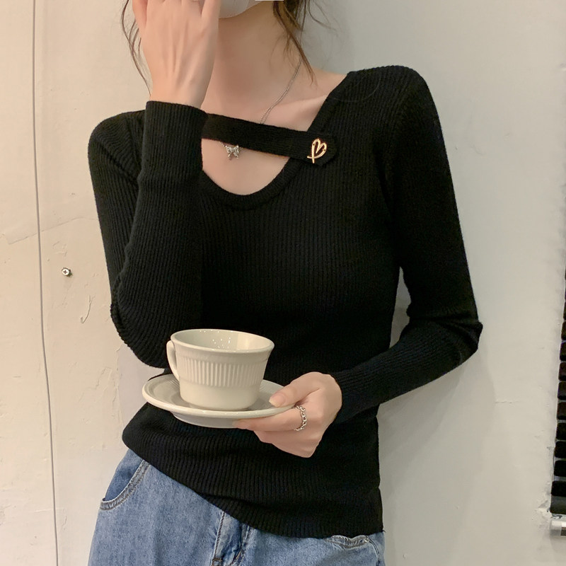 设计感小众v领内搭长袖针织衫女