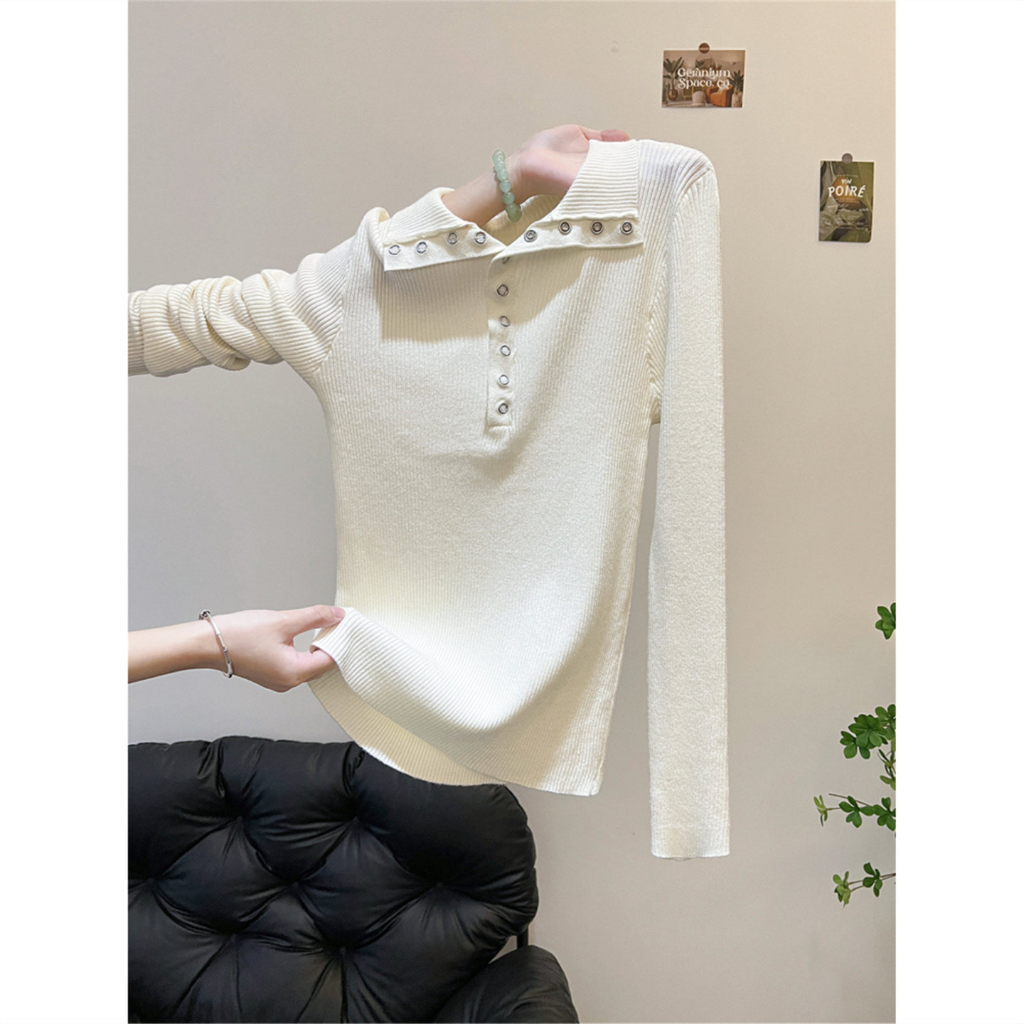 韩系杏色长袖针织衫女春秋季2026新款设计感修身打底内搭毛衣上衣