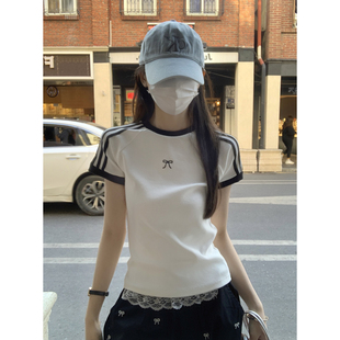 小上衣 设计感小众条纹正肩白色短袖 t恤女夏季 蝴蝶结修身 显瘦短款