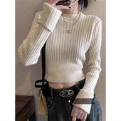 秋冬圆领修身 毛衣女 上衣洋气设计感外穿小个子短款 长袖 打底针织衫