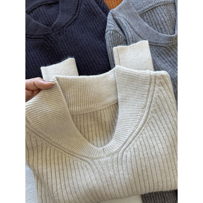 可外穿v领长袖毛衣女秋冬新款加厚保暖高级感内搭打底针织衫上衣