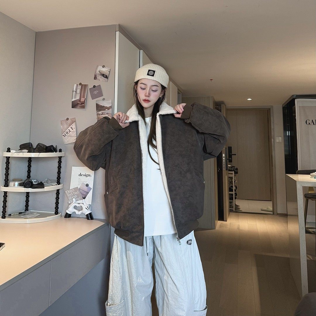 美拉德毛领雾面PU皮棉服男外套