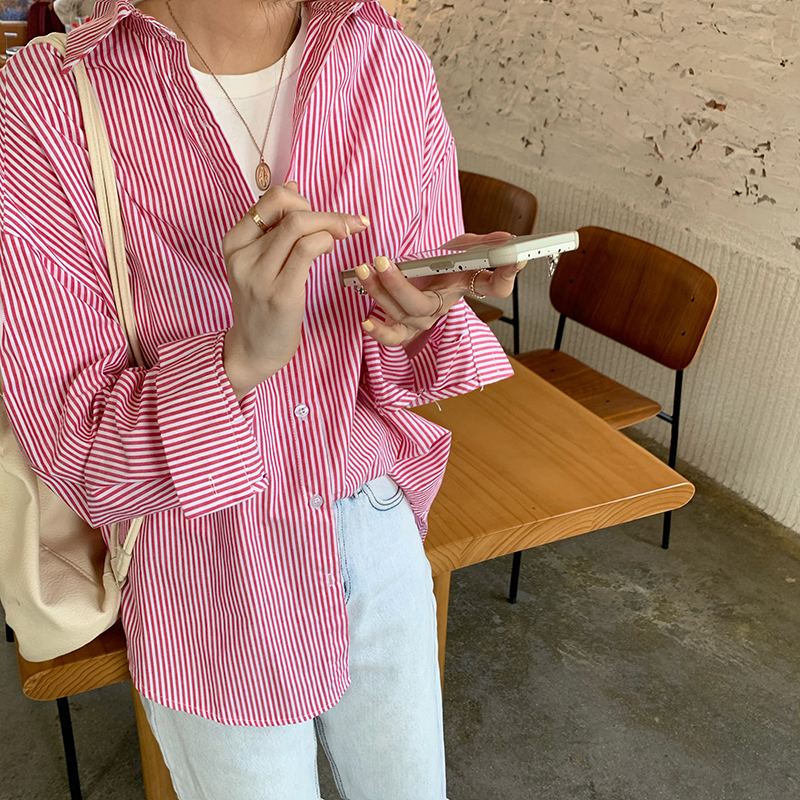 Real shooting new year's holiday free fashion casual shirt women's loose Lapel personalized striped cardigan