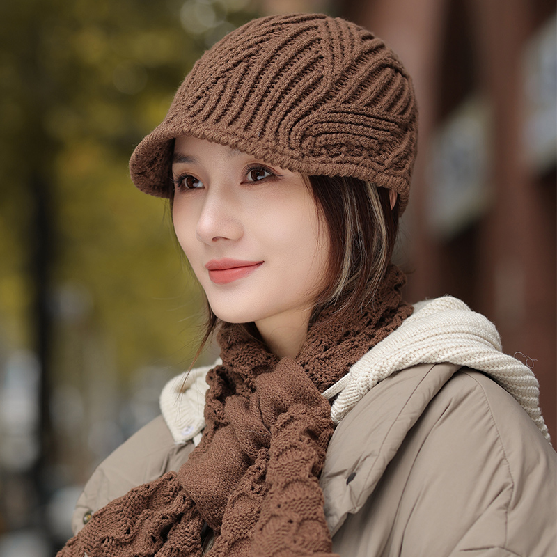 手工毛线鸭舌帽子女士秋冬季2025新款时尚洋气针织帽显脸小遮白发