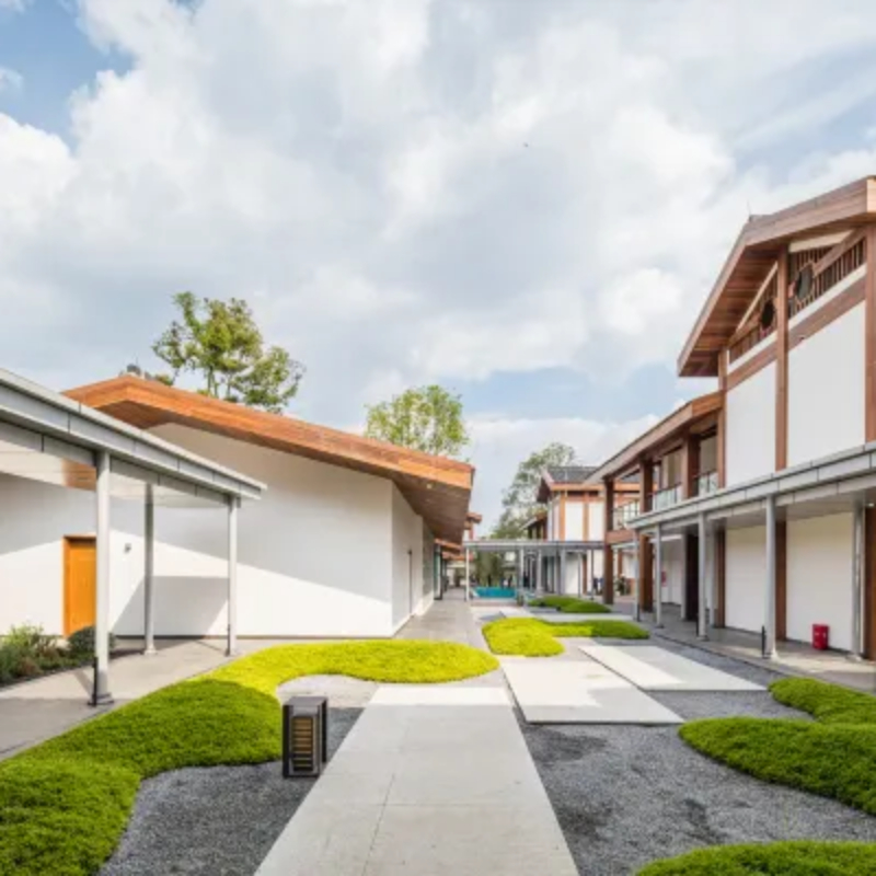 【丰富权益】包含各种门店特色活动，趣味无限，儿童友好；可拆2间1晚 覆盖3省4店，包含了原舍蔬香、原舍屿光亲子等热门门店，使用场景灵活 【不加价】周末、元旦不加价，春节、清明加价可用