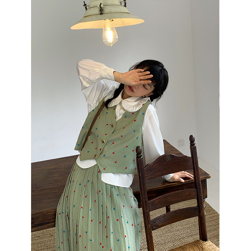 霍里德地图 牛油果绿印花马甲+百褶裙古着套装2024初秋新款两件套,女装/女士精品,时尚套装,淘宝优惠券,粉丝福利购,淘宝优惠卷