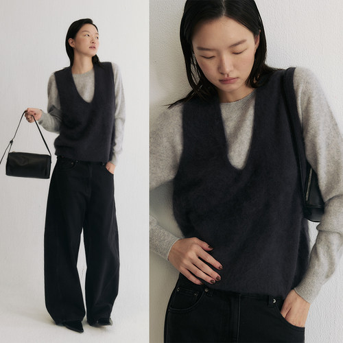 SLO”绒雾羊毛背心“ 深U领羊毛羊绒针织上衣女2025新款叠穿马夹