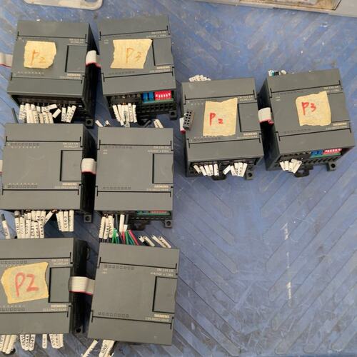 PLC扩展模块6ES72231PH220XA86ES72231BF220XA86ES72231HF220XA8