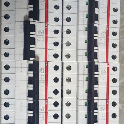 议价B断路器S203M-D40S203MD40S203M-D40S203MD-40s203m-d40