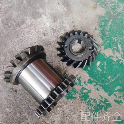 北京机床厂X62W X502 X52K铣床配件7153A/73157A螺旋伞齿轮Z18/18