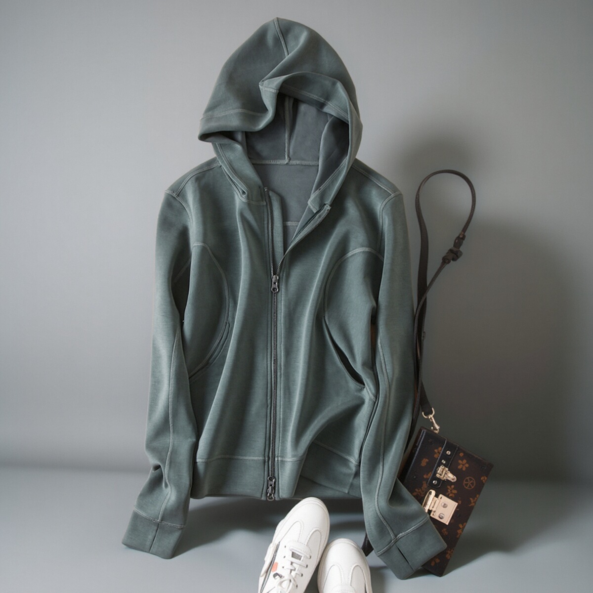 拉链卫衣女春秋新款墨绿色连帽修身打底开衫外套休闲正肩动运上衣