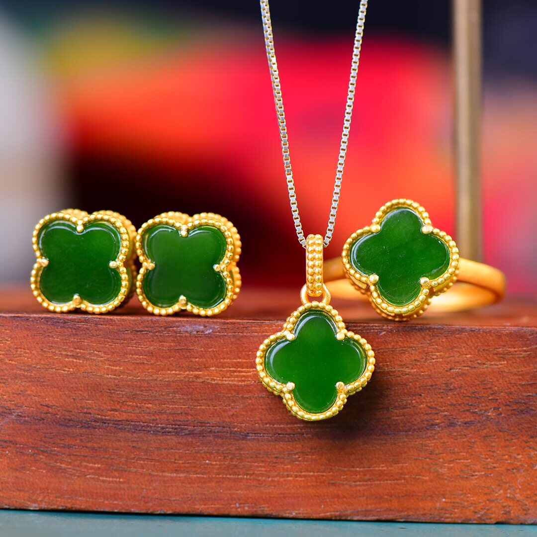 S925银镀18K金镶和田玉碧玉四叶草汉服配饰复古套装吊坠戒指耳坠