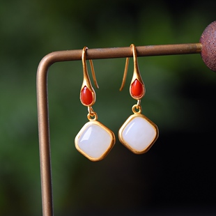 S925银镀18K金镶新疆和田白玉方形宫廷复古耳钉耳坠耳线耳饰礼品