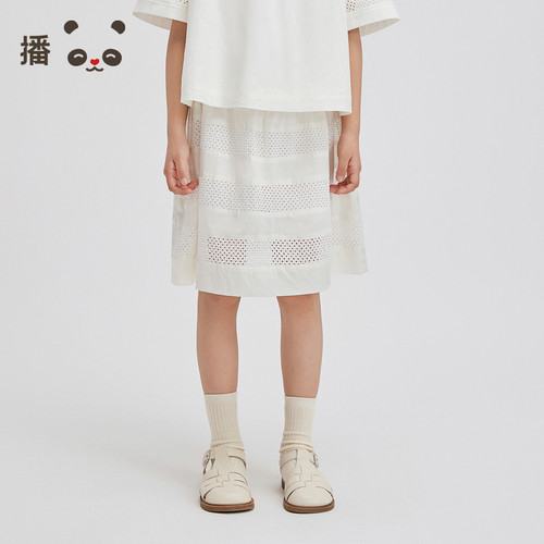 松紧腰身，A字版型
