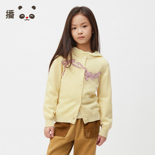 圆领长袖开衫毛衣