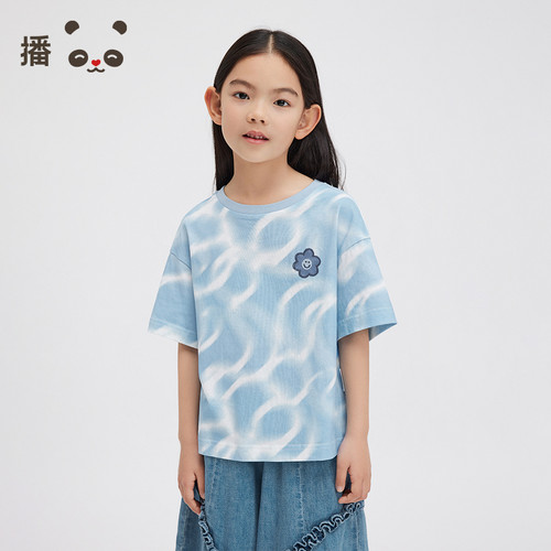 罗纹领口，联名图案