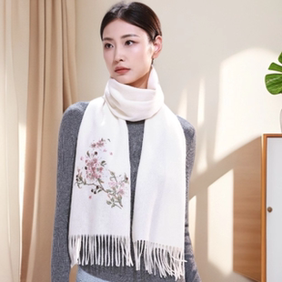 100%羊毛围巾180*30cm羊羔毛刺绣小披肩秋冬季外搭保暖女2025新款